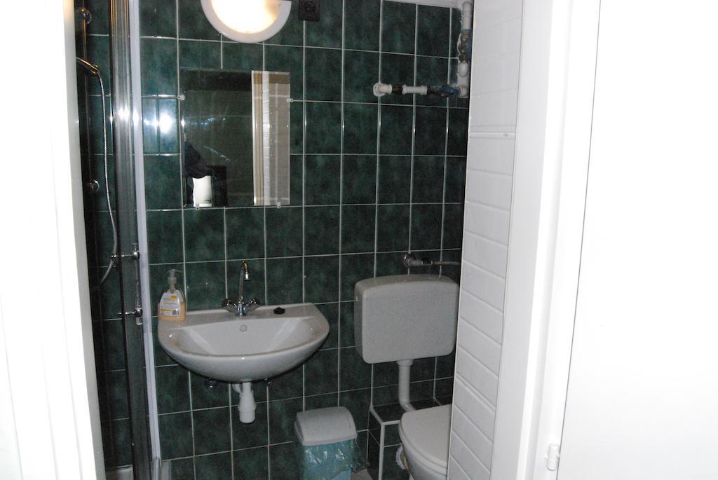 Karavan Panzio Hotell Kecskemét Rom bilde